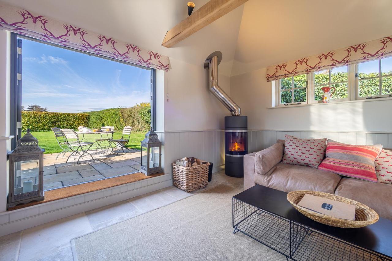 Romantic Cottage In Pretty Village With Great Pubs - Stoke Cartlodge コルチェスター エクステリア 写真